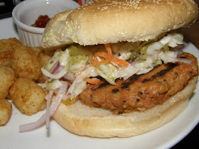 The Cookbook Junkie Another Ground Chicken Burger From Rachael Ray