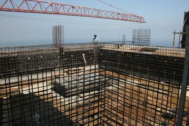 [Highest+Pool+Fujairah.JPG]