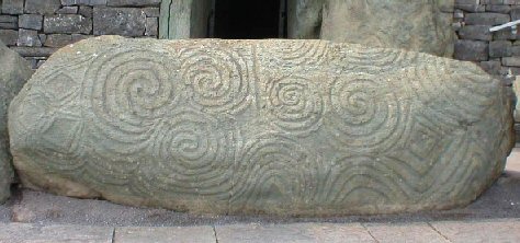 [newgrange+kerbstone2.jpg]