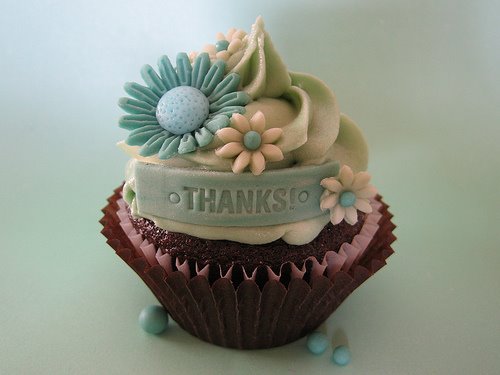 [thank+u+cupcake.jpg]