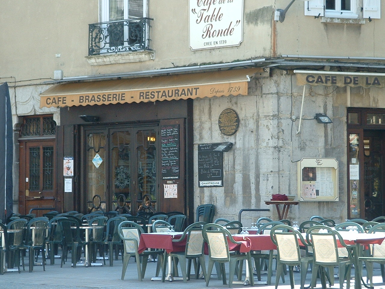 [cafe2.JPG]