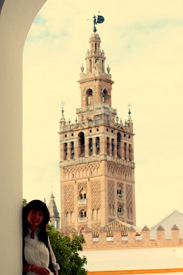 Pilar,... y Sevilla