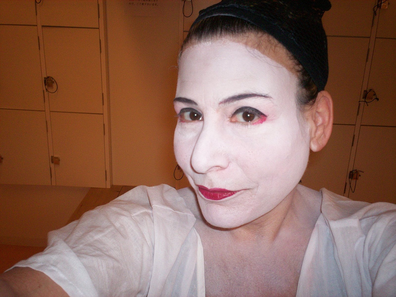 [Honeymoon2+101.jpg]