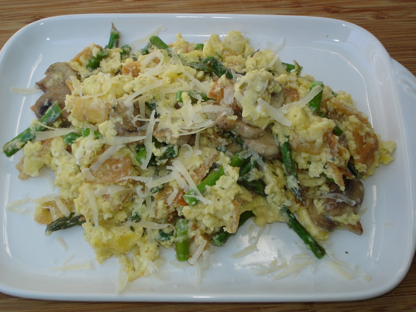 The Tiny Skillet Asparagus Mushroom Scramble