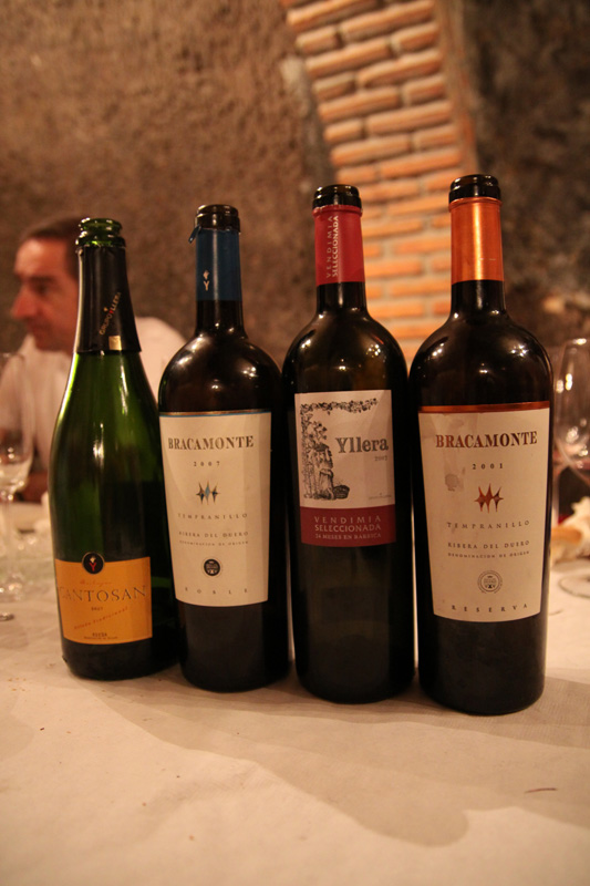 [vinhos.jpg]