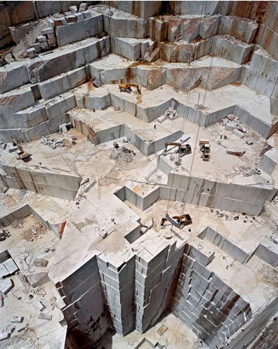 [iberia-quarries-3-bencatel-portugal-2006.jpg]
