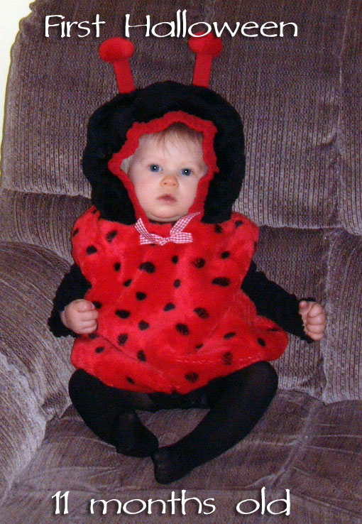 [10-31-08FirstHalloween.jpg]