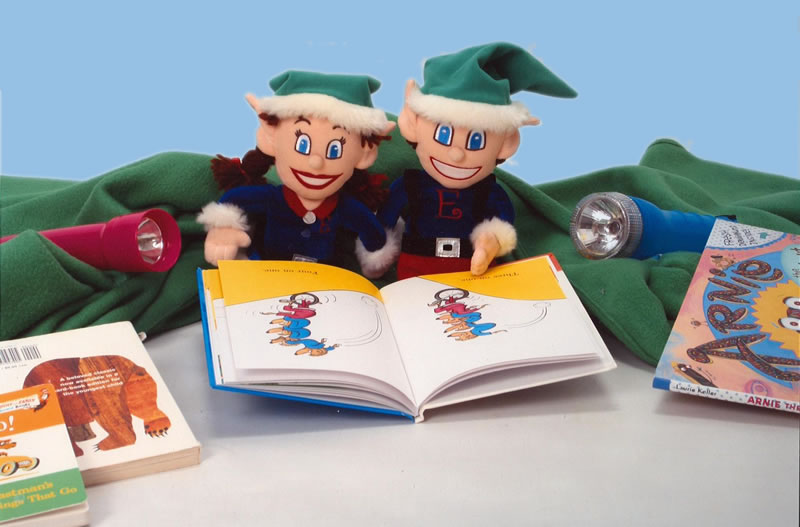 [ElfingAroundReading.jpg]