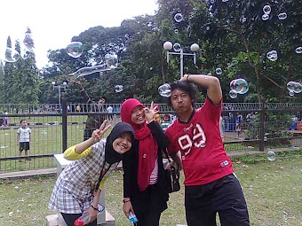gue, ruri, chanx with bubbles