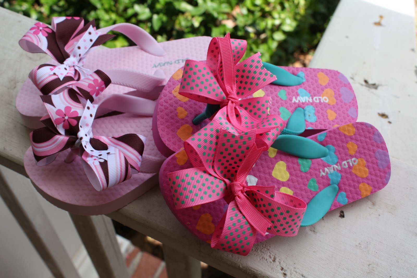 Bow Flip Flops