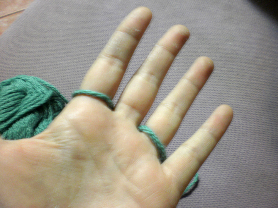 Anzouya Tutorial Finger Knitting