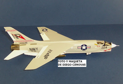 VF+24+F+8+Crusader VF 24 F 8 Crusader http://beguesmaker.blogspot.com/2009/05 ...