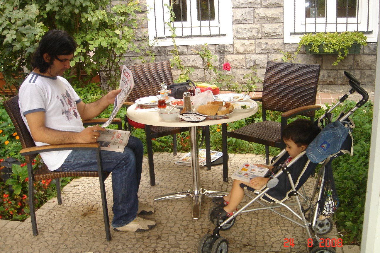 [Copy+of+DSC06120.JPG]