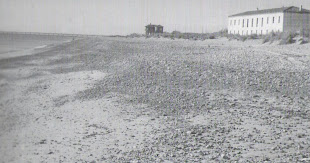 Antiguo cuartel de la guardia civil en la playa de Canet.