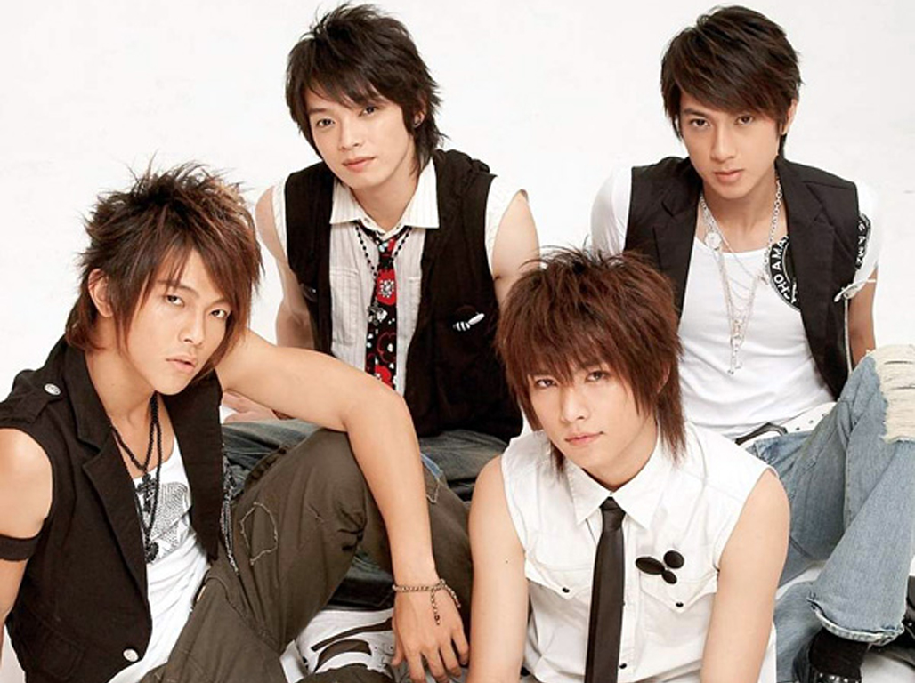 Fahrenheit Super Hot Album Cover. Mv from the rest of editionjapan version Fahrenheit Super Hot Album Cover. Mv from the rest of editionjapan version