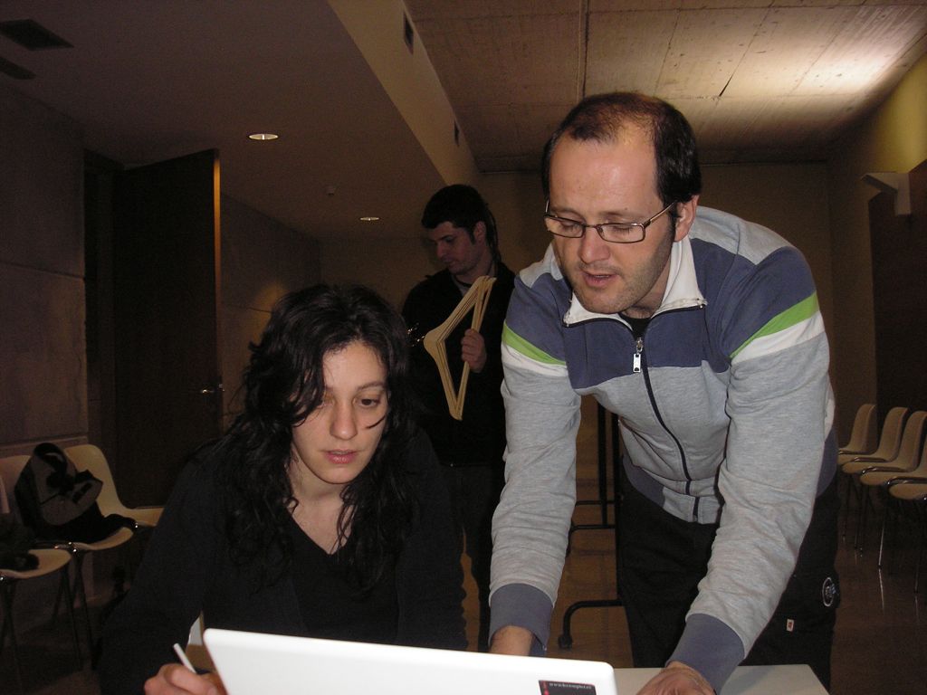 [Seguretat+Virtual+-+28:29.1.0911.jpg]