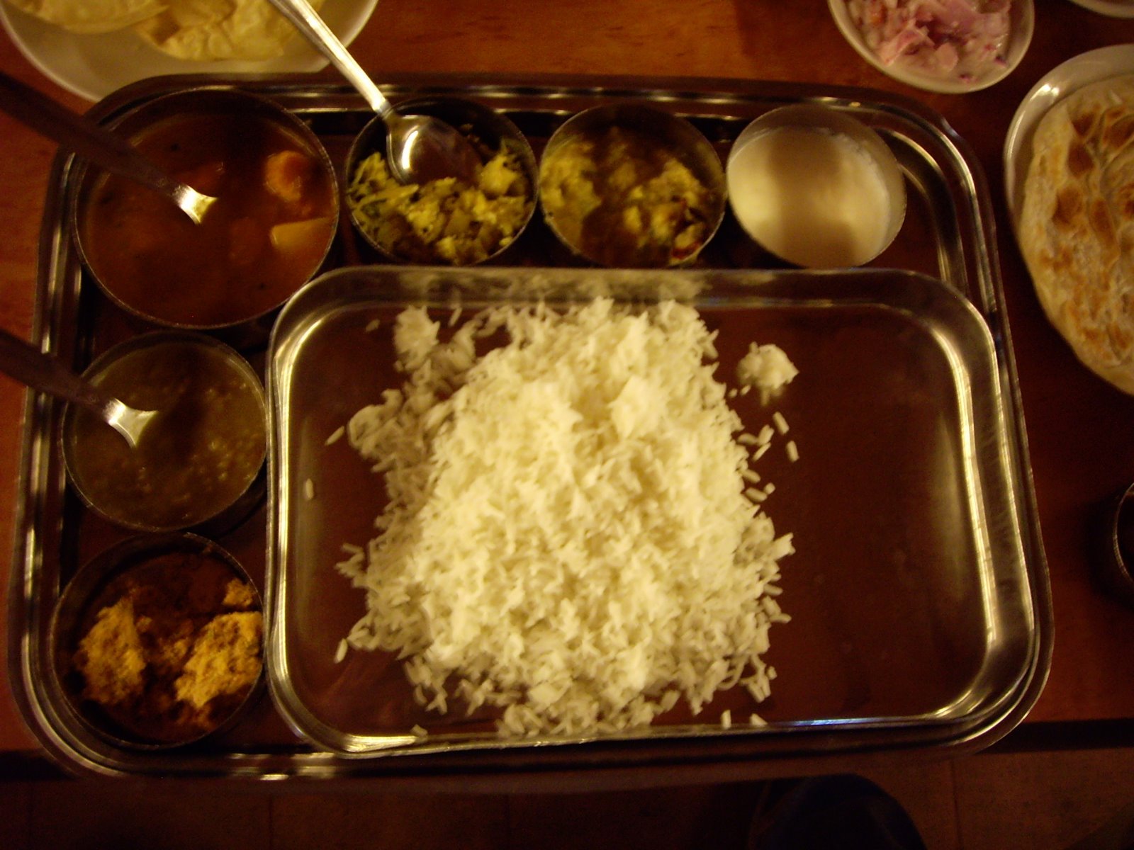 [!Vegetarian+Kerala+Thalis+in+Ernakulum+-+at+Fry]