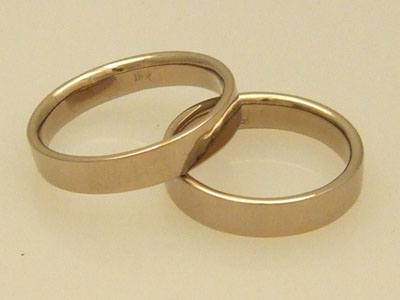 [wedding_rings(4).jpg]