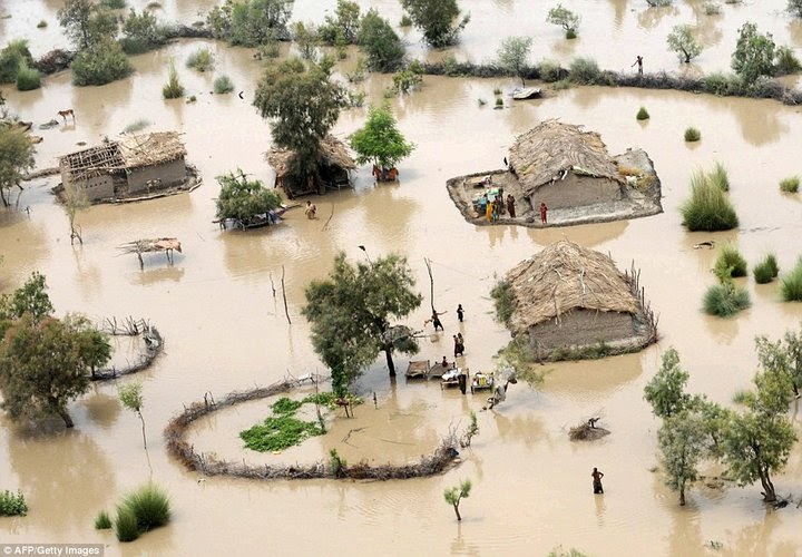 Essay on flood in pakistan 2020 picture
