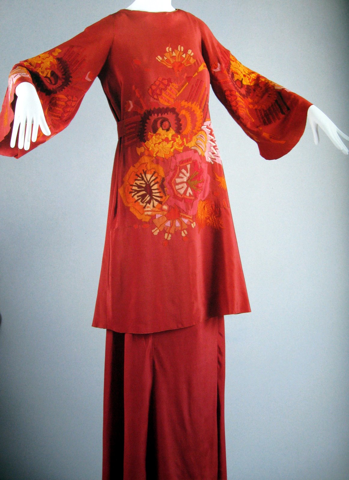 [Art+Deco+19-09-2009+4-52-58+PM.JPG]