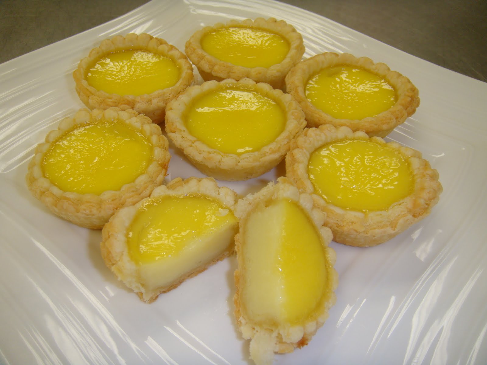 Yummy Baking Flaky Pastry Egg Tart