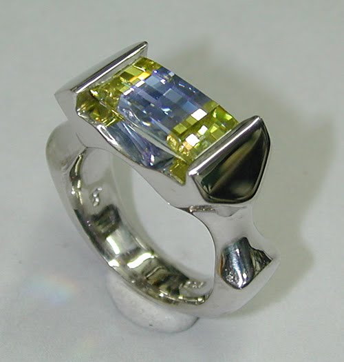 [Silver-CZ-Rhodium-ring.jpg]