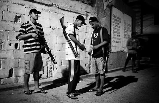 10 Fotos da Violência no Rio de Janeiro - 04