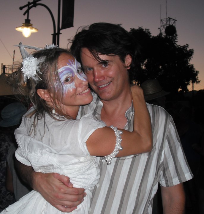 party entertainment, face painting, balloon twisting, charachters