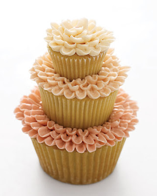 wedding gown cupcakes