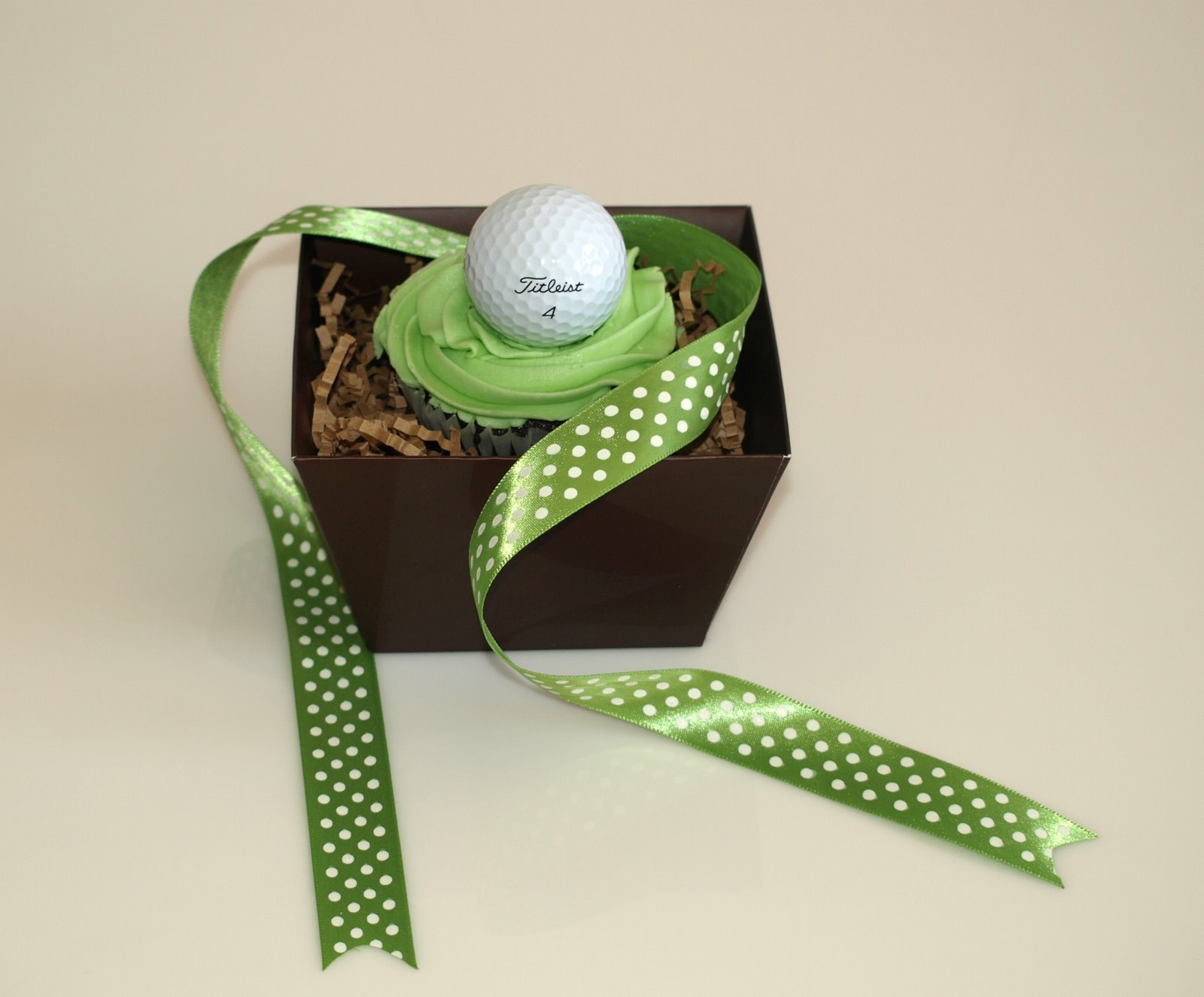 [Golfball+Cupcake+Lighter.jpg]