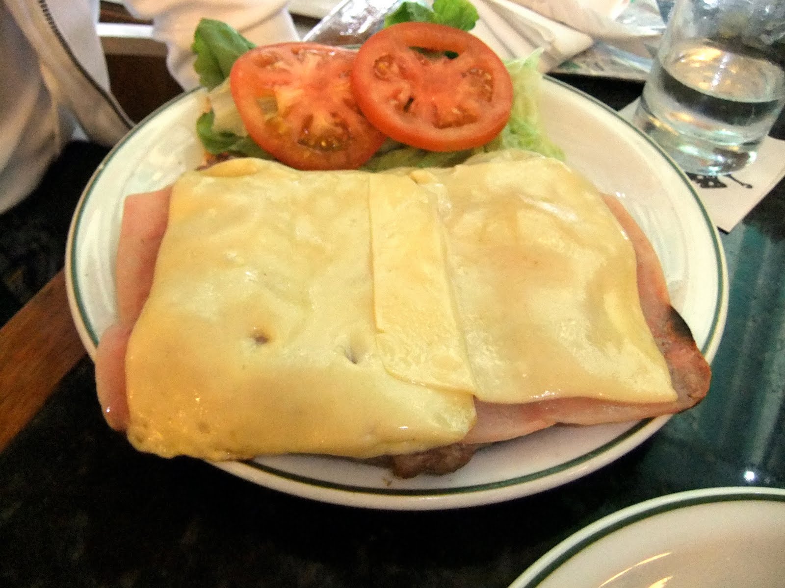 [DSCF1073.JPG]