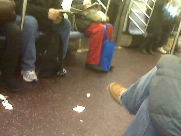 [24869_561016801357_68603201_32806865_3401112_n.jpg]