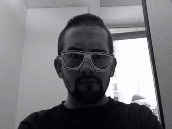 [4879_511185045633_172201099_30491096_6109877_n.jpg]