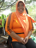 Bu Hartini