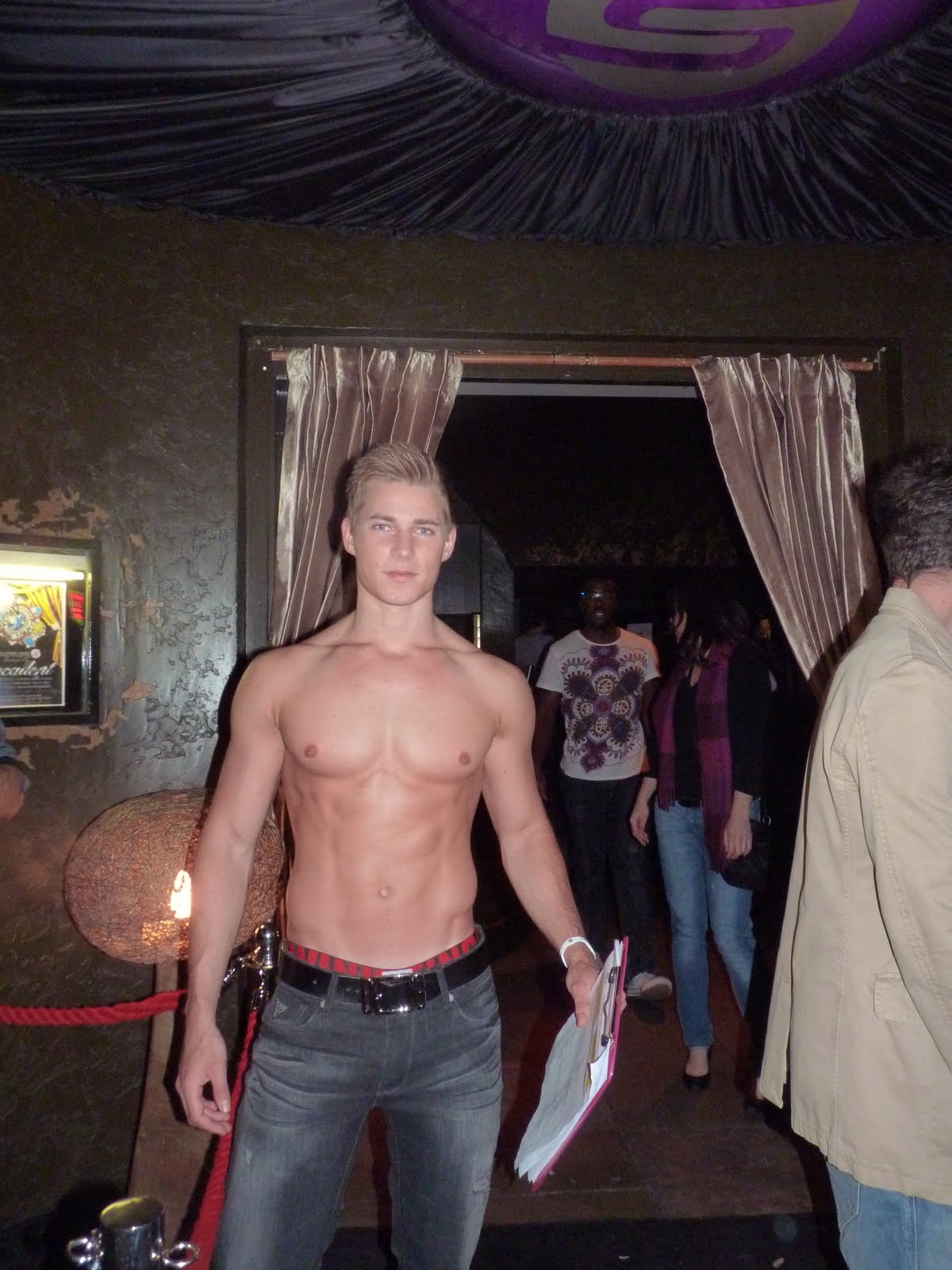 Gay Londons Club and Bar listings, features and lifestyle 