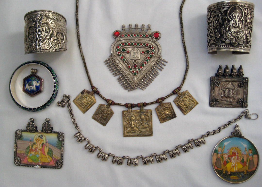 [Joan+Gage+Tribal.jpg]