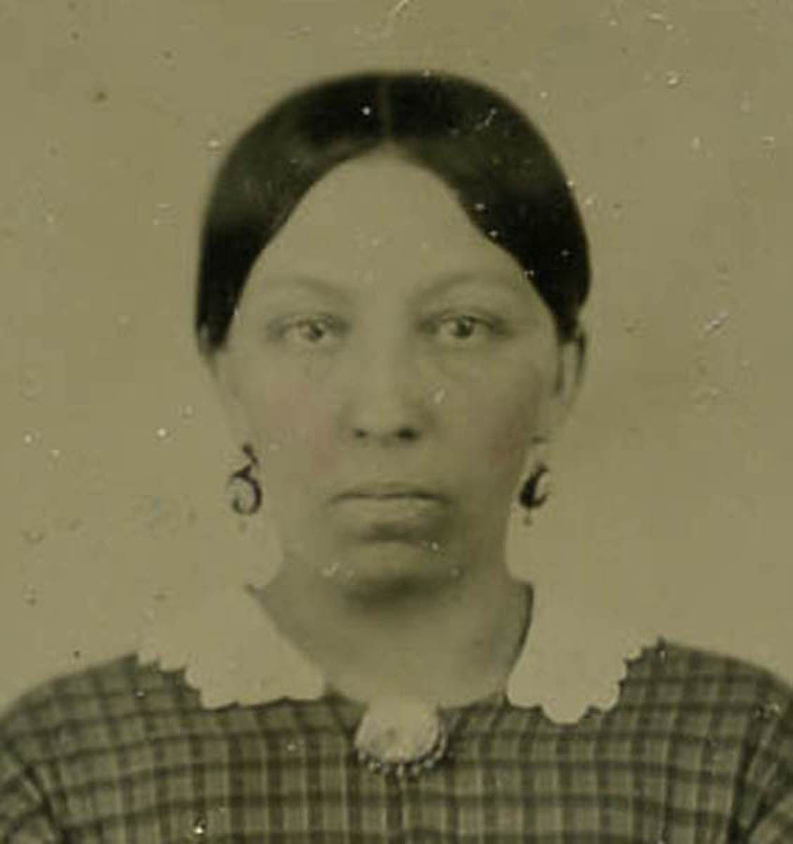 [Joan+Gage+Keckley+1.jpg]