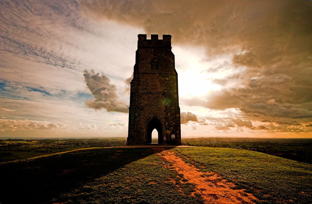 [Glastonbury.jpg]