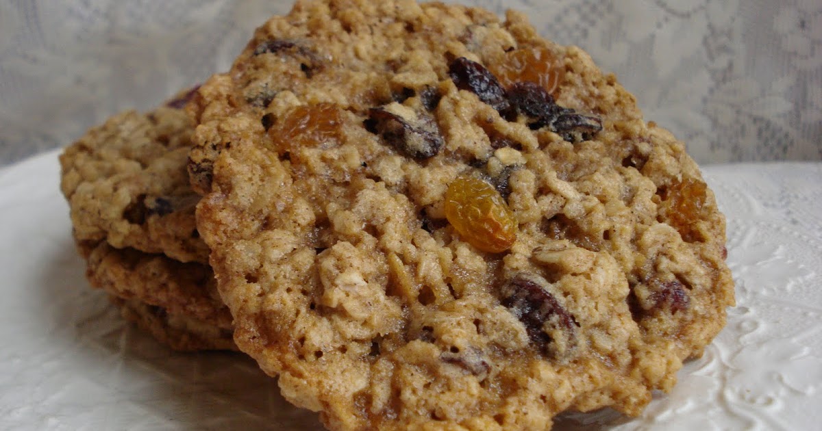The Cookie Scoop Starbucks Outrageous Oatmeal Raisin Cookie