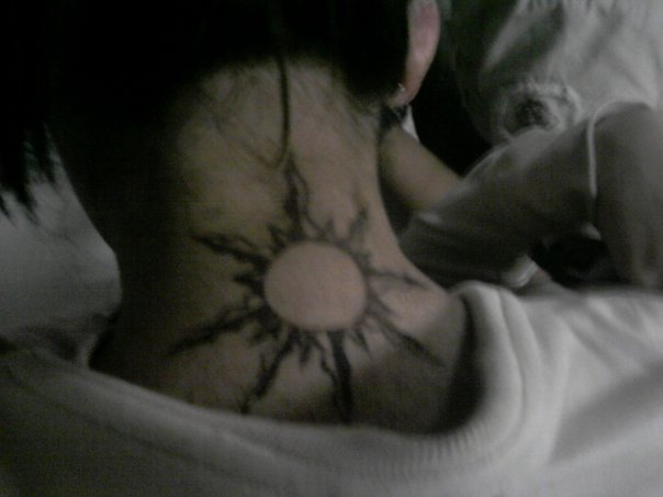 Here's the henna tattoo I got in the UP Fair last Feb 2009. =) Here's the henna tattoo I got in the UP Fair last Feb 2009. =)