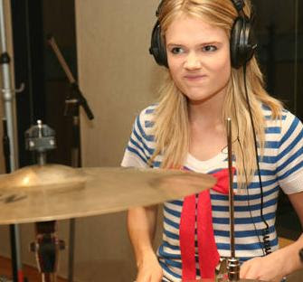 florrie+live+lounge.jpg