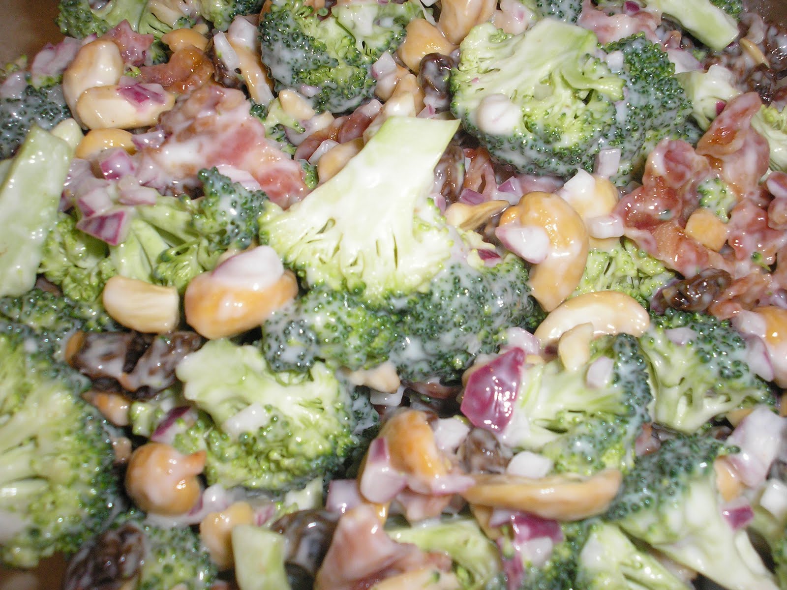 Tomatoes for Apples Faux Sweet Tomatoes Broccoli Salad