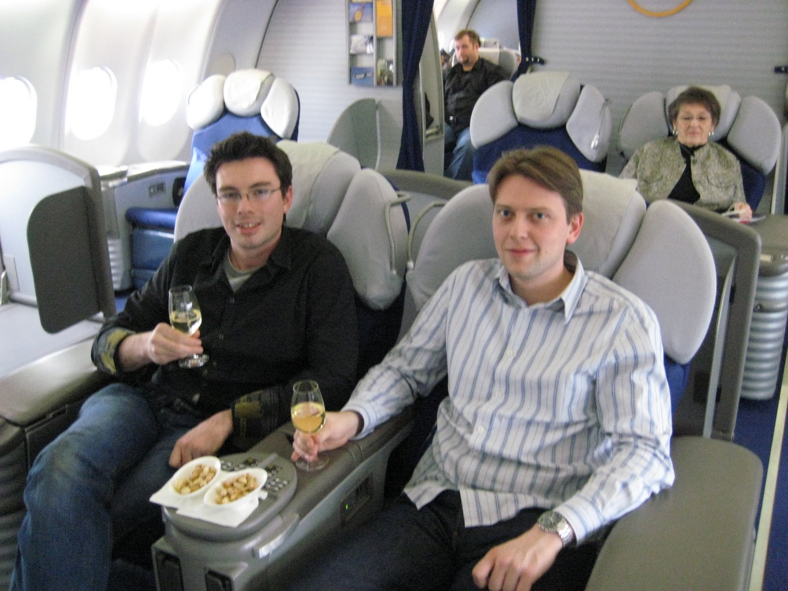 [IMG_1929.JPG]