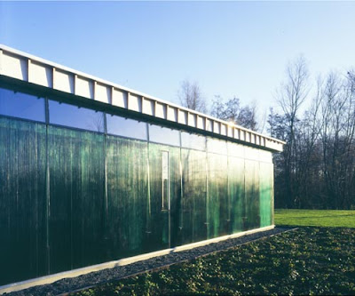 Glass House chris hemsworth married_09. Glass House