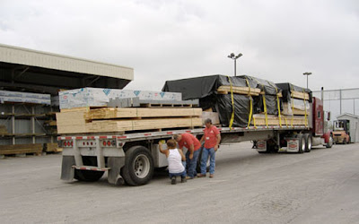 Modern Prefab Home Shipment