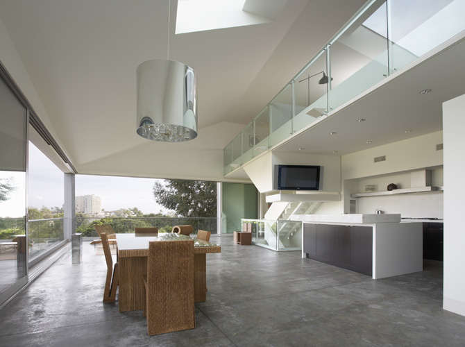 Modern Spanish Interior House Designs