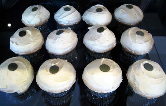 [cupcakesgreen.jpg]
