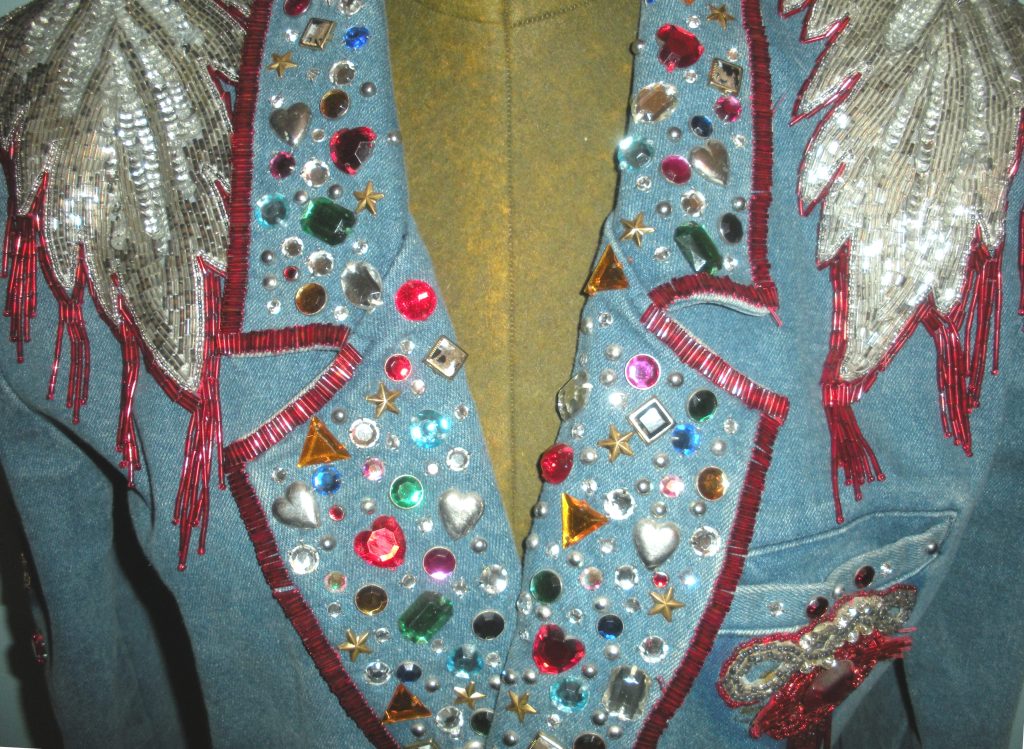 [jacket4.JPG]