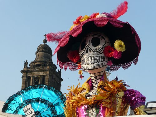 conocida como la \u0026quot;Dama de la Muerte\u0026quot; (actualmente relacionada con \u0026quot;la Catrina\u201d).