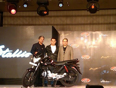 Mahindra MOJO Mahindra MOJO